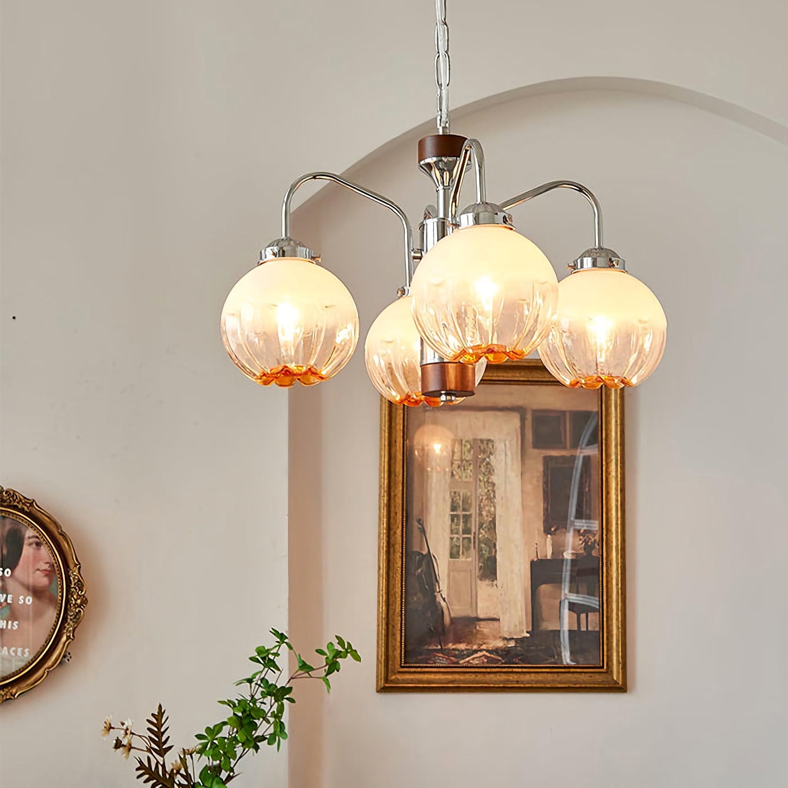 Flower Bud Glass Chandelier - Nuvé