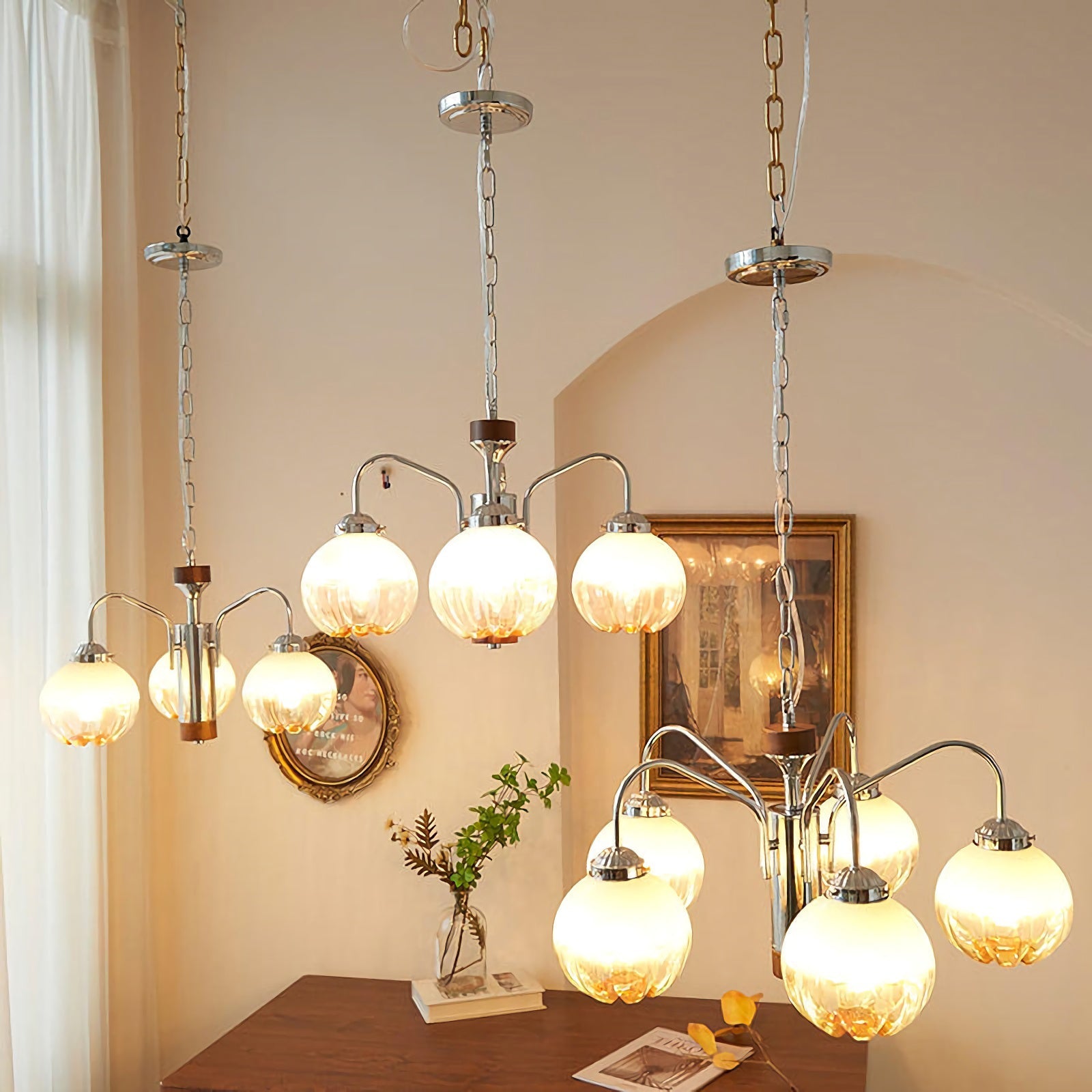 Flower Bud Glass Chandelier - Nuvé