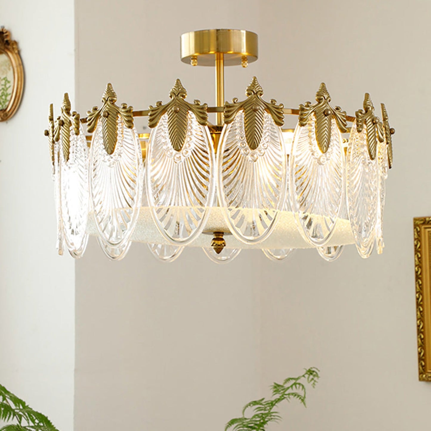Vintage Glass Leaf Round Chandelier - Nuvé