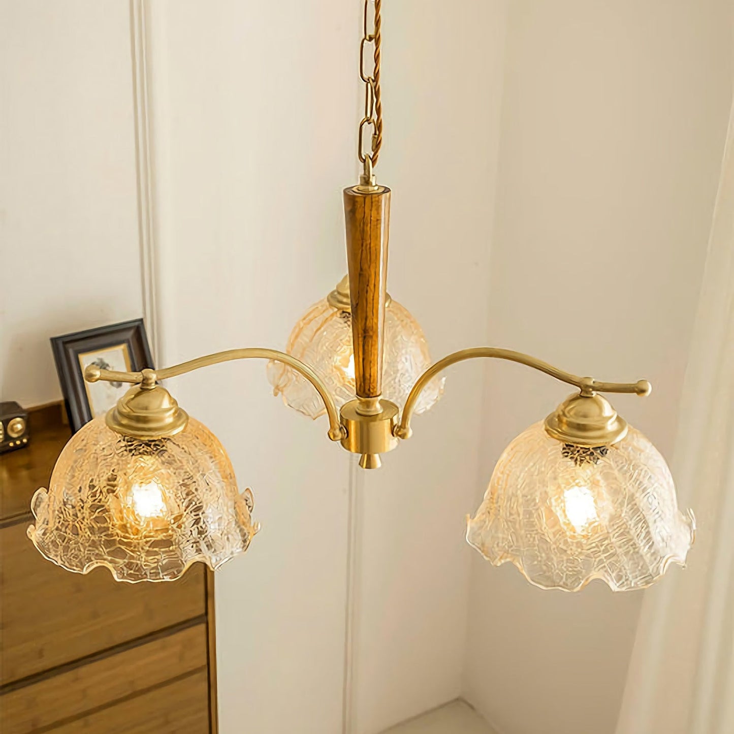 Vintage Petal Chandelier - Nuvé