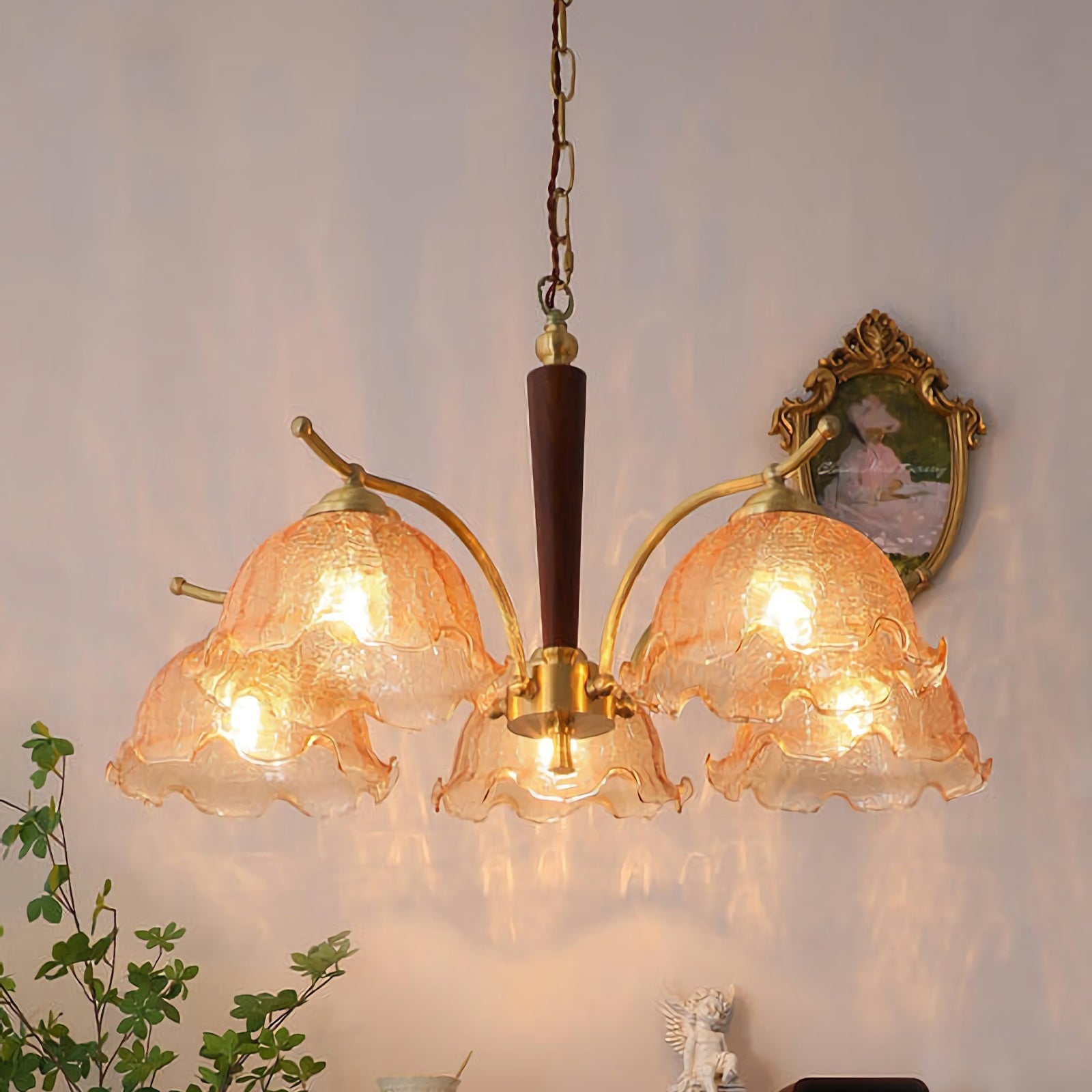 Vintage Petal Chandelier - Nuvé