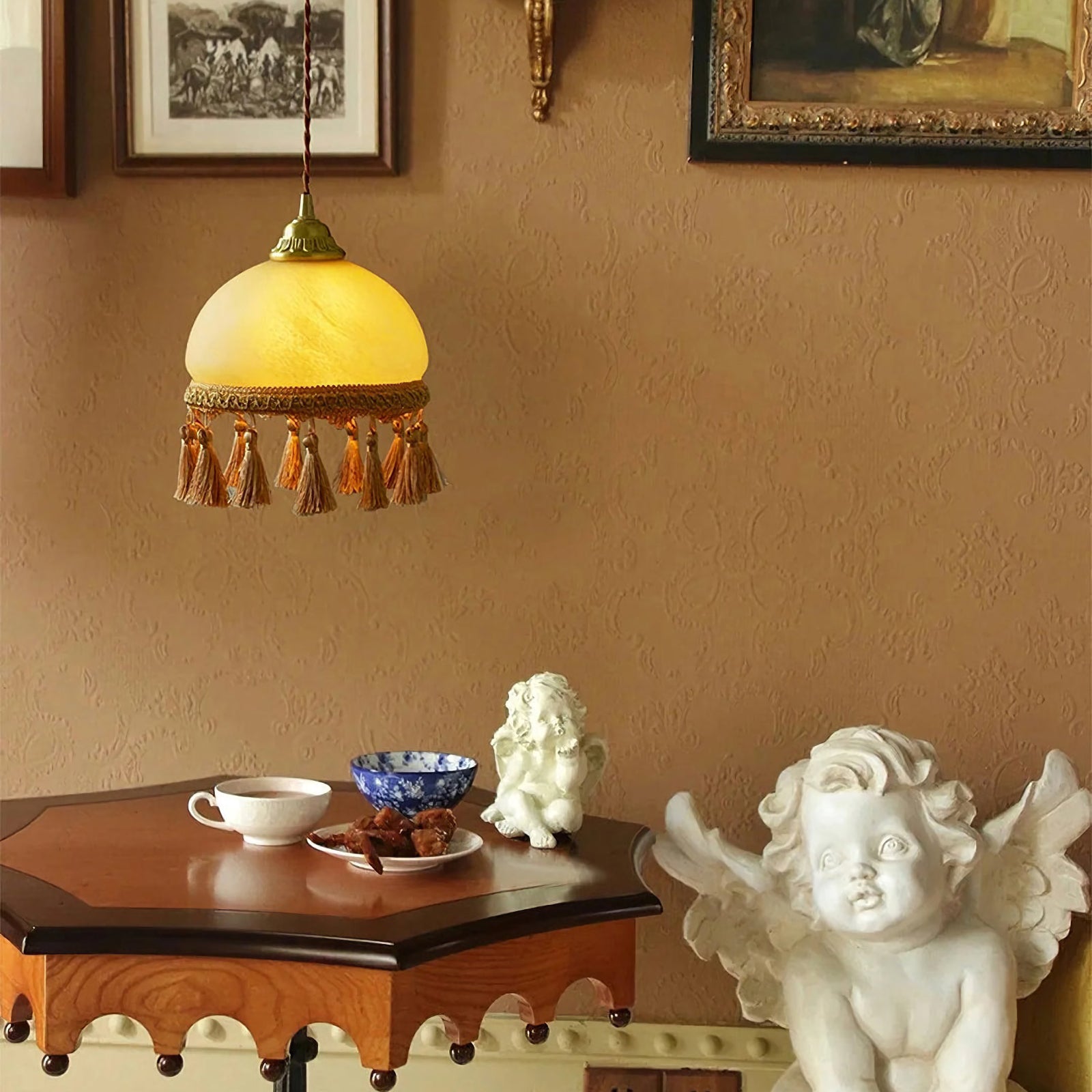 Vintage Tassel Brass Pendant Light - Nuvé