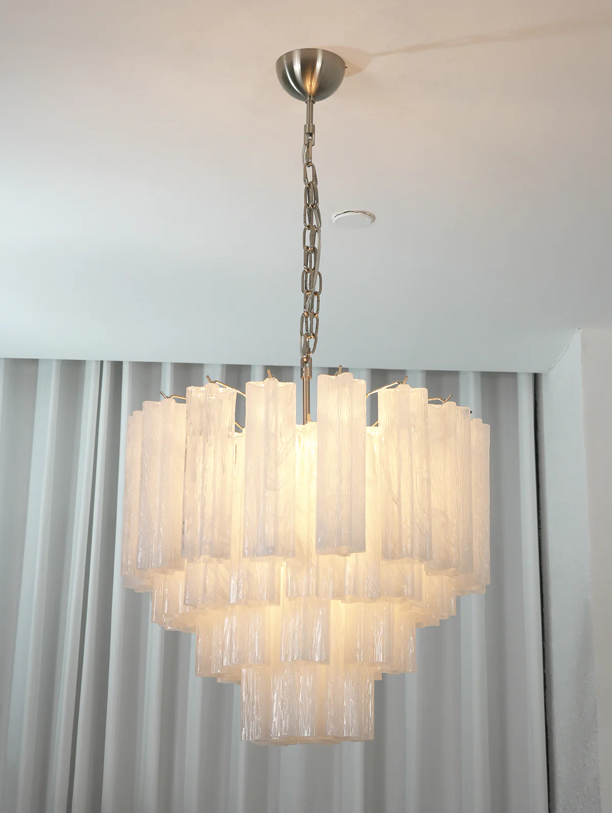 Star Shaped Tube White Clouds Glass Chandelier