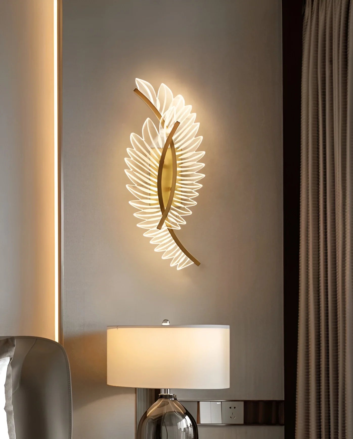 Wings Of Liberty Wall Light - Nuvé