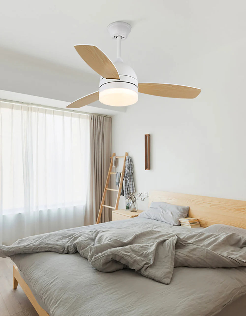 Wood Blade Ceiling Fan Light - Nuvé