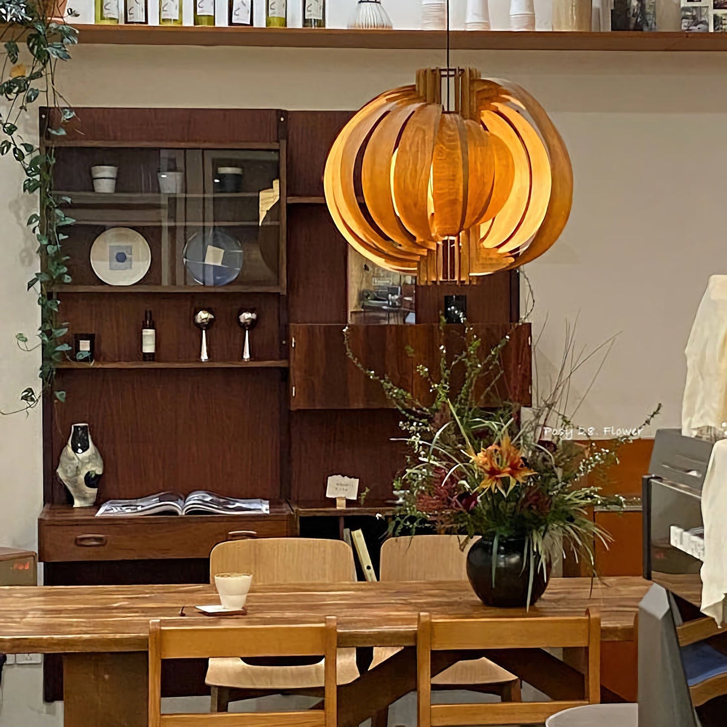 Wooden Lantern Pendant Lamp - Nuvé