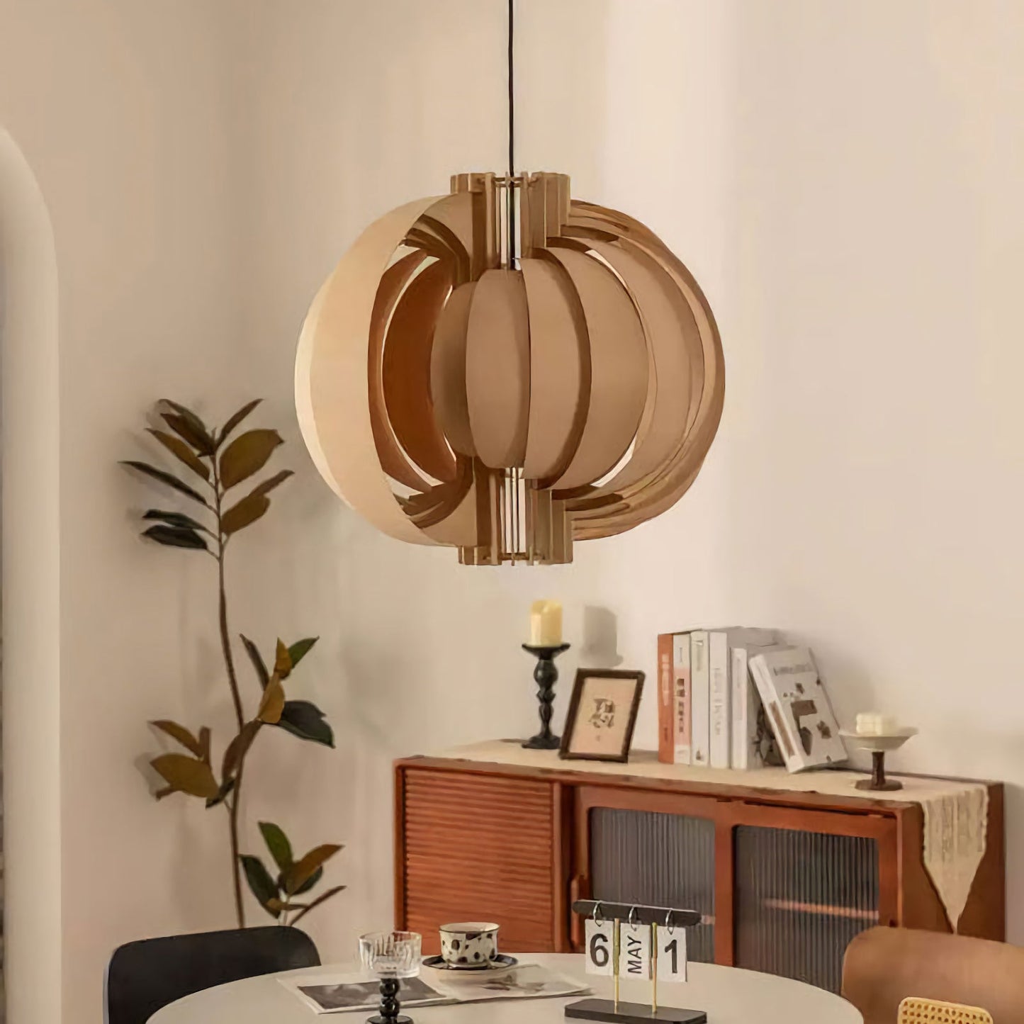 Wooden Lantern Pendant Lamp - Nuvé
