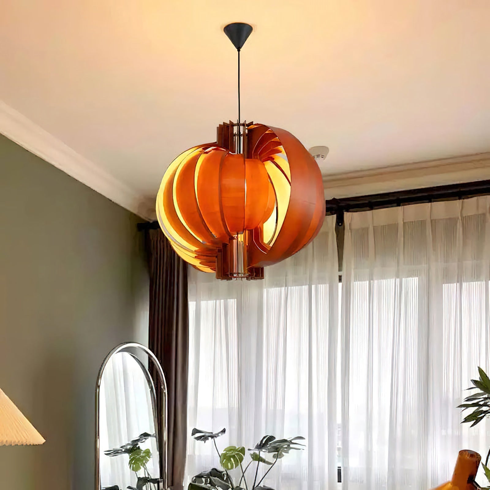 Wooden Lantern Pendant Lamp - Nuvé