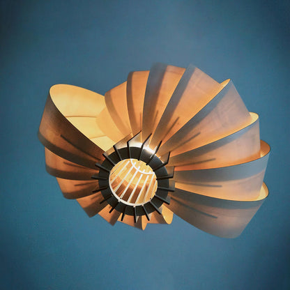 Wooden Lantern Pendant Lamp - Nuvé