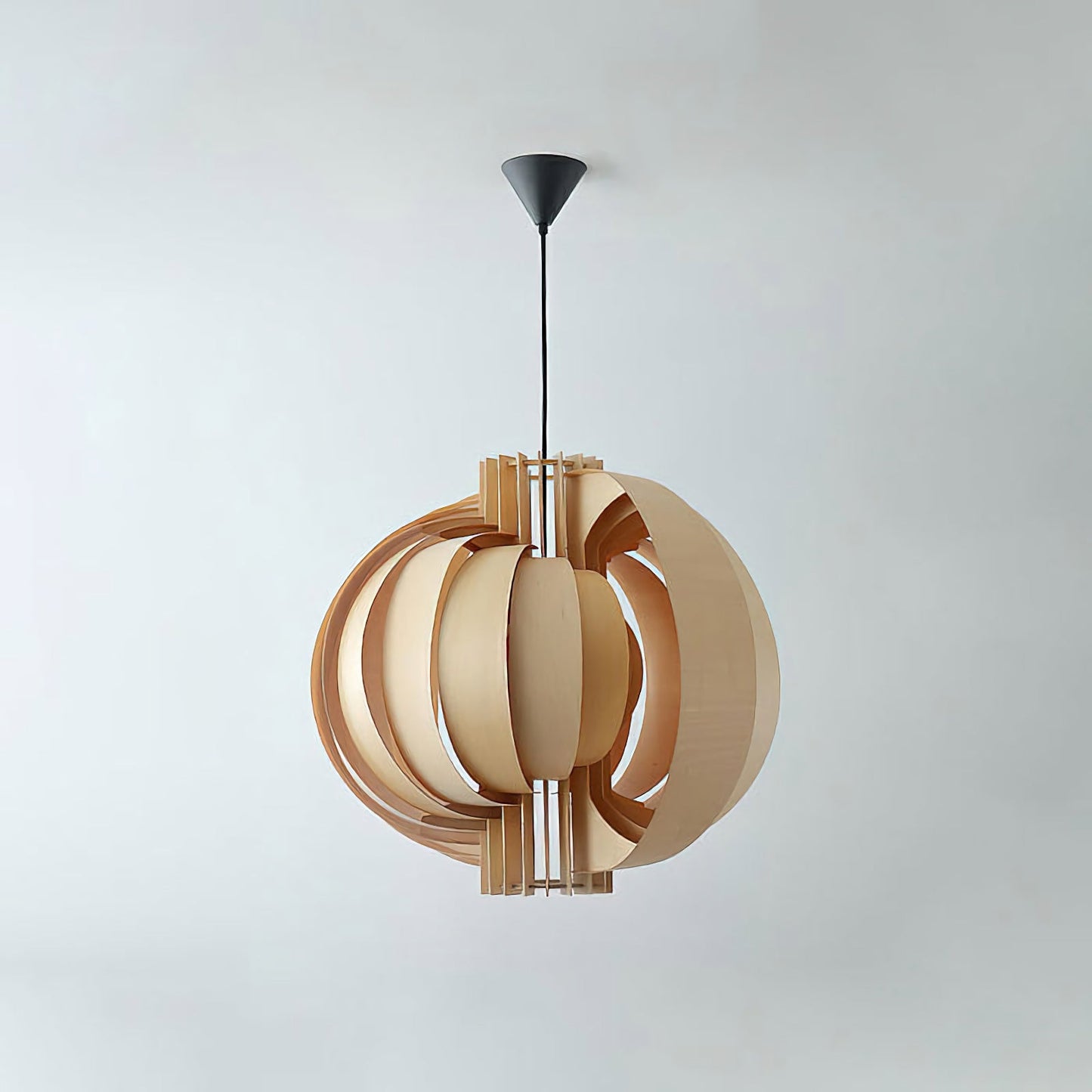 Wooden Lantern Pendant Lamp - Nuvé