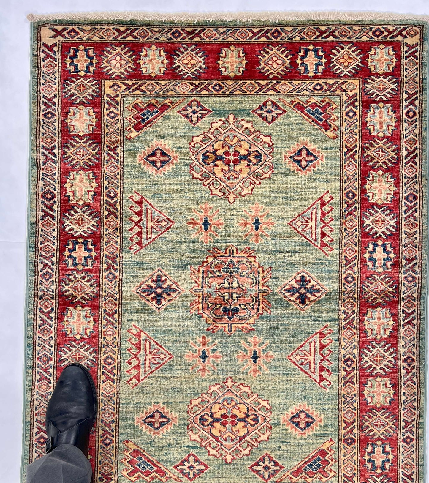 Super Kazak (3'00"x4'00") green/red - Nuvé