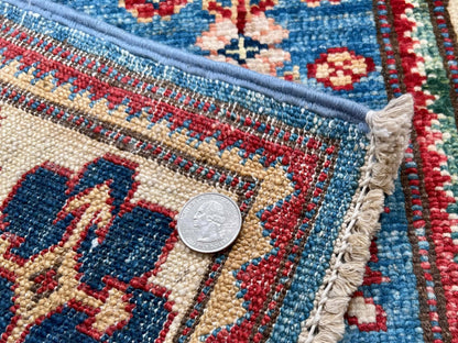 Super Kazak (2'08"x4'00") denim blue/ivory - Nuvé