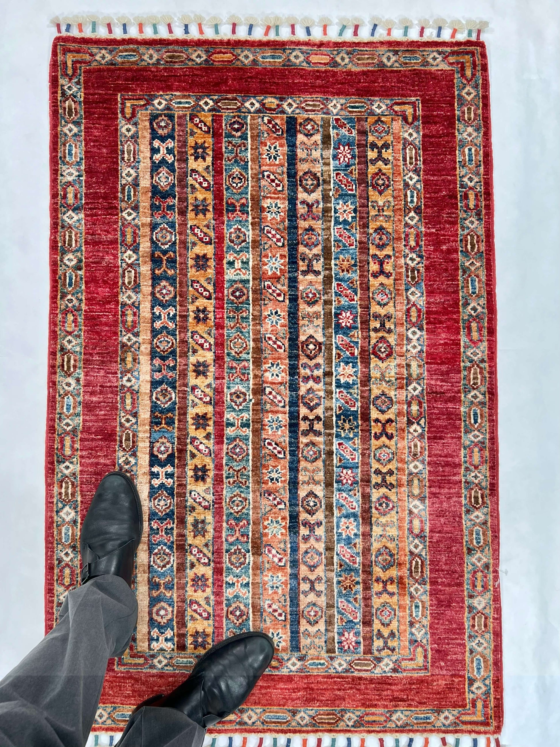 Afghan Shawl (2'09"x4'03") red/multicolor - Nuvé