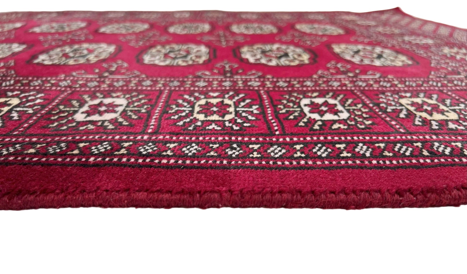 Mori Bokhara (3'01"x4'11") dk.red - Nuvé
