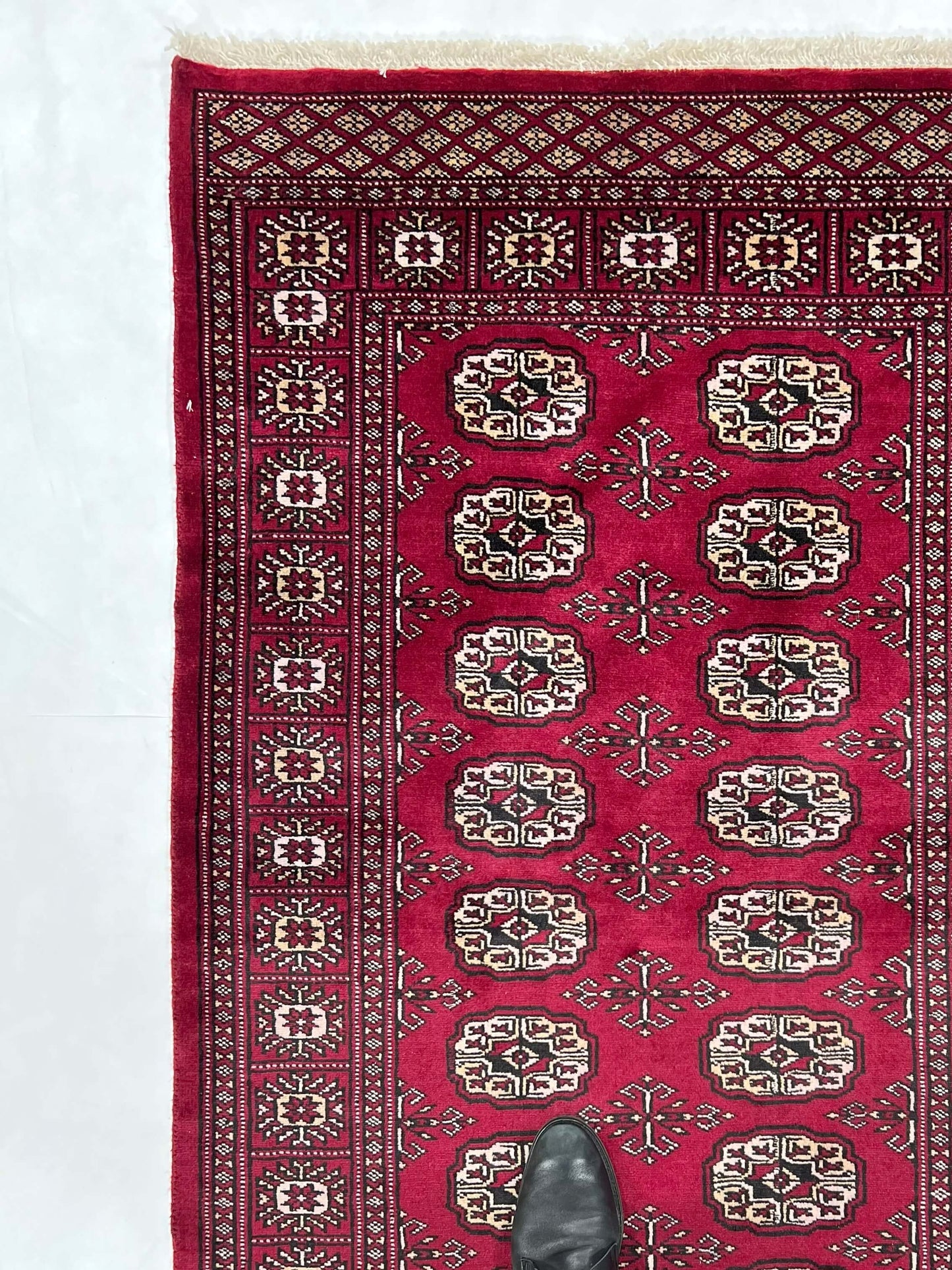 Mori Bokhara (3'01"x4'11") dk.red - Nuvé