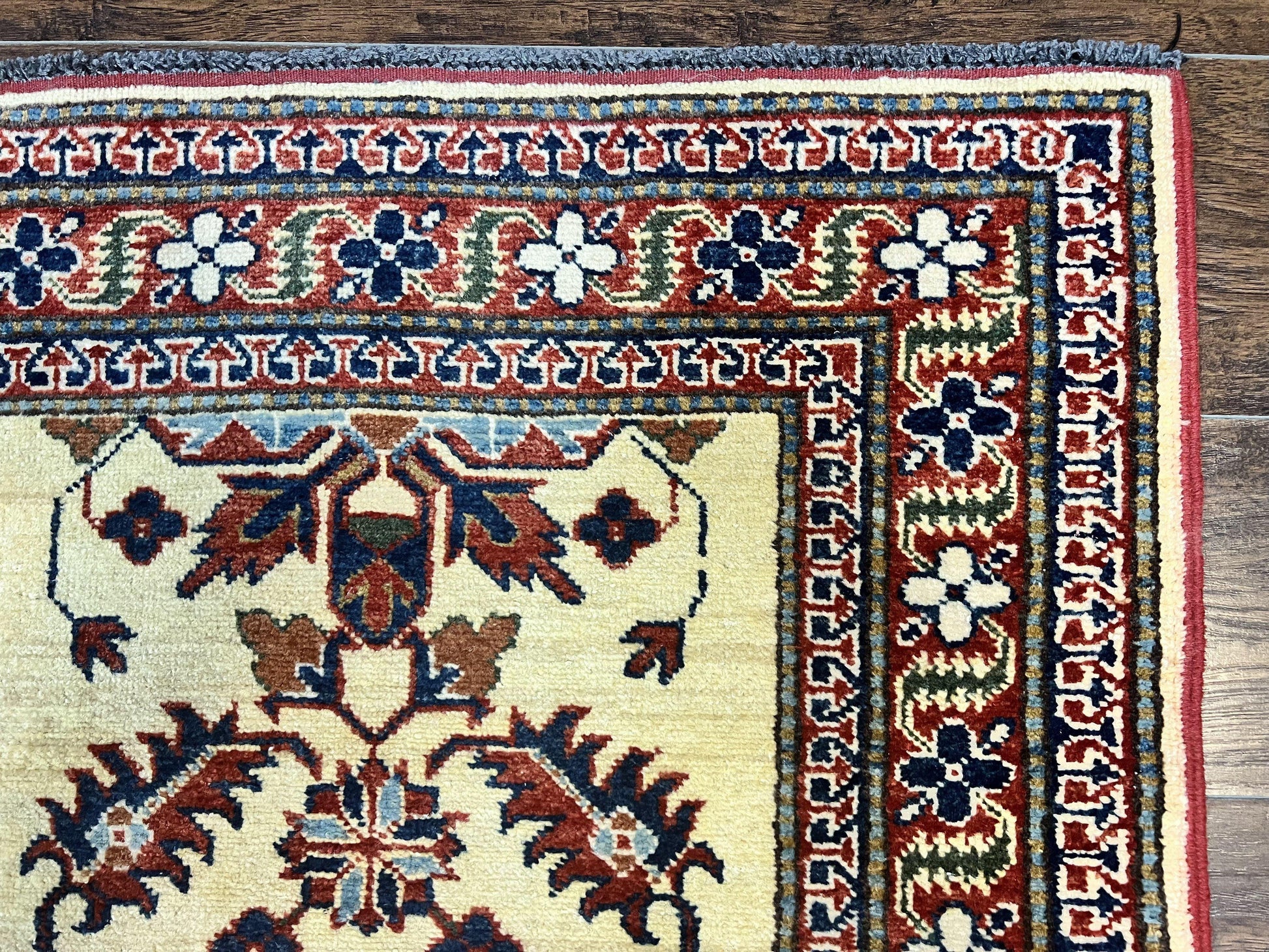 Afghan Heriz Runner Rug 2.9 x 12, Vintage Hand Knotted Persian Carpet for Hallway, 12ft Runner, Wool, Cream - Nuvé