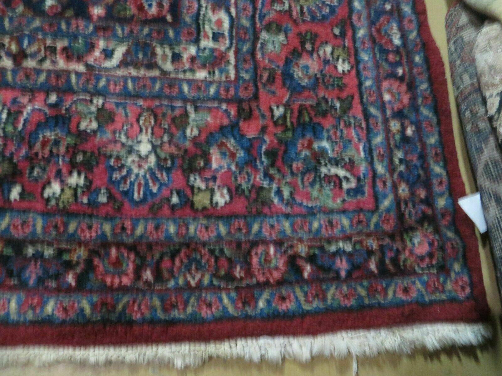 9x12 Persian Sarouk Rug - Semi Open Field Medallion Rug - Ivory Red Blue Hand Knotted Wool Oriental Carpet 9 x 12 Antique Rug - Vegetable Dyes - Nuvé
