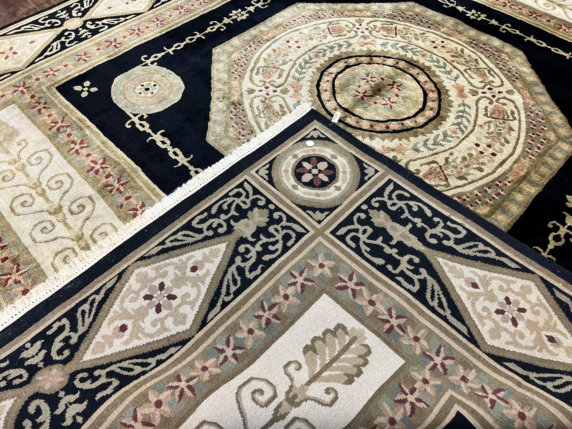 Tibetan Rug 8x10, Nepali Area Rug, Soft New Zealand Wool Carpet 8 x 10 ft, Black Tan Beige, Vintage Handmade Rug, French Aubusson Pattern - Nuvé