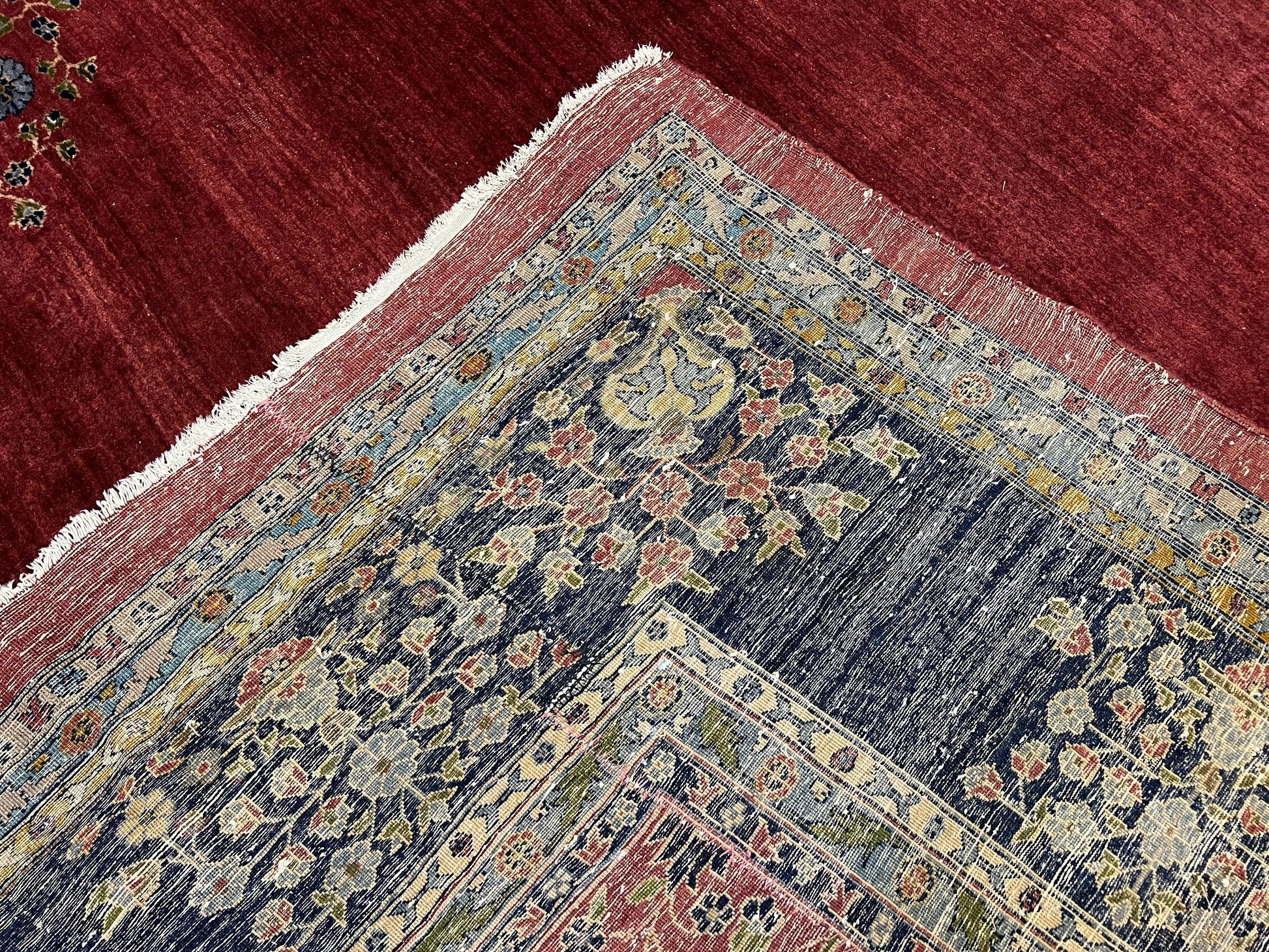 Large Persian Sarouk Rug 10x17, Open Field, Red and Navy Blue, Palace Sized Oversized Hand Knotted Wool Oriental Carpet Flowers Vases Antique 1920s - Nuvé