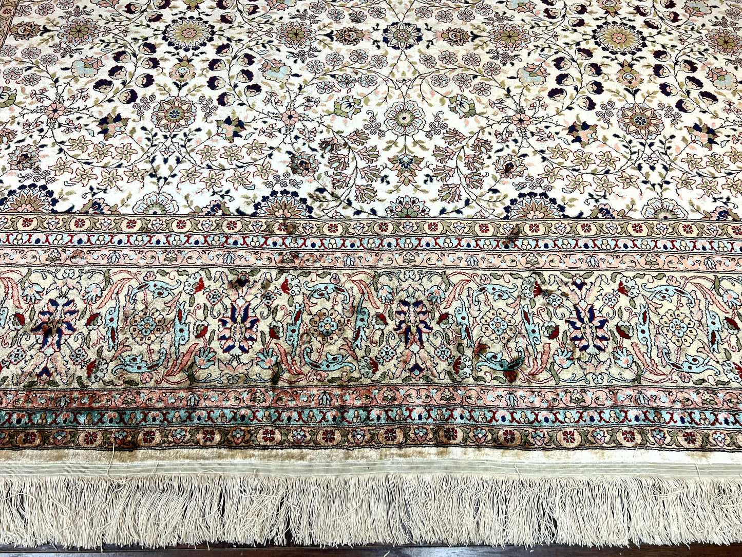 Wonderful Silk Hereke Rug 8x12, Silk Pile on Silk Foundation, Ivory/Cream, Floral Pattern, Handmade, Vintage - Nuvé