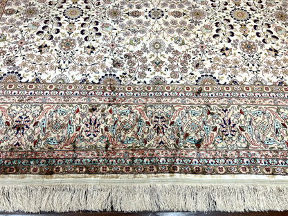 Wonderful Silk Hereke Rug 8x12, Silk Pile on Silk Foundation, Ivory/Cream, Floral Pattern, Handmade, Vintage - Nuvé