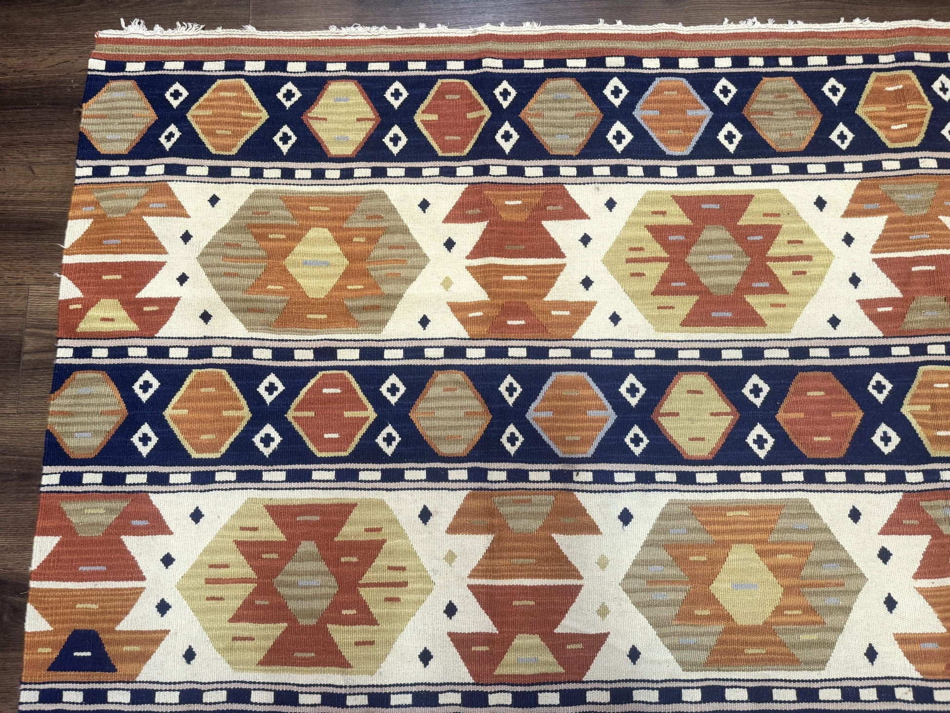 Turkish Kilim Rug 8x11, Handmade, Wool, Nourison Rug - Nuvé
