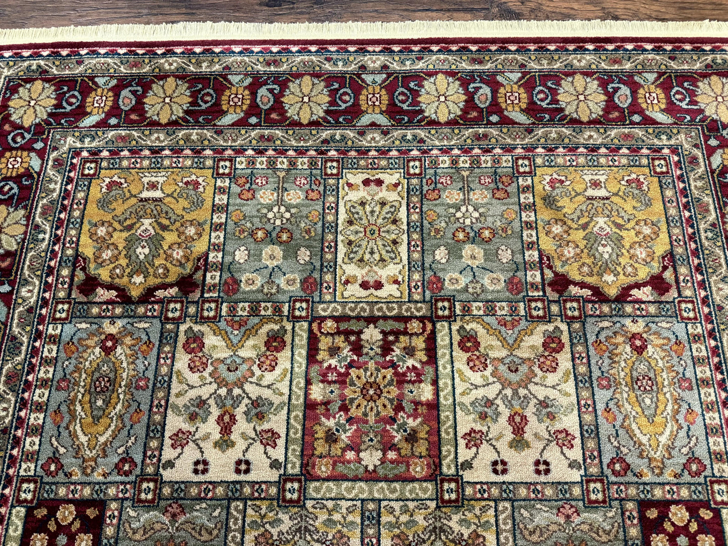 Karastan Rug 5.9 x 9 Antique Legends Bakhtiyari#2200-202, Karastan Area Rug, Wool Pile Vintage Karastan Carpet - Nuvé