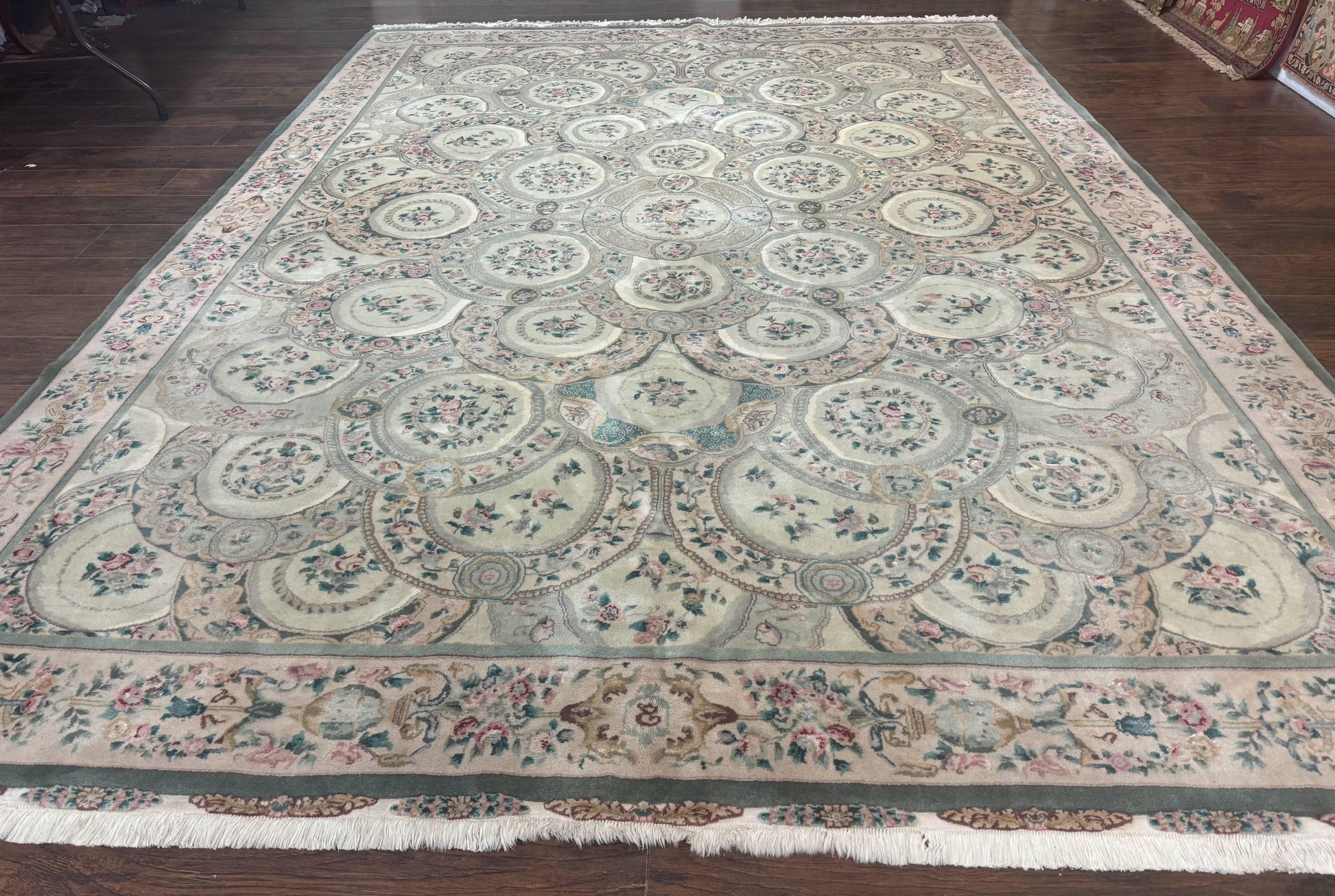 Pak Persian Rug 9x12, Wool with Silk Highlights, European Design, Floral, Green - Nuvé