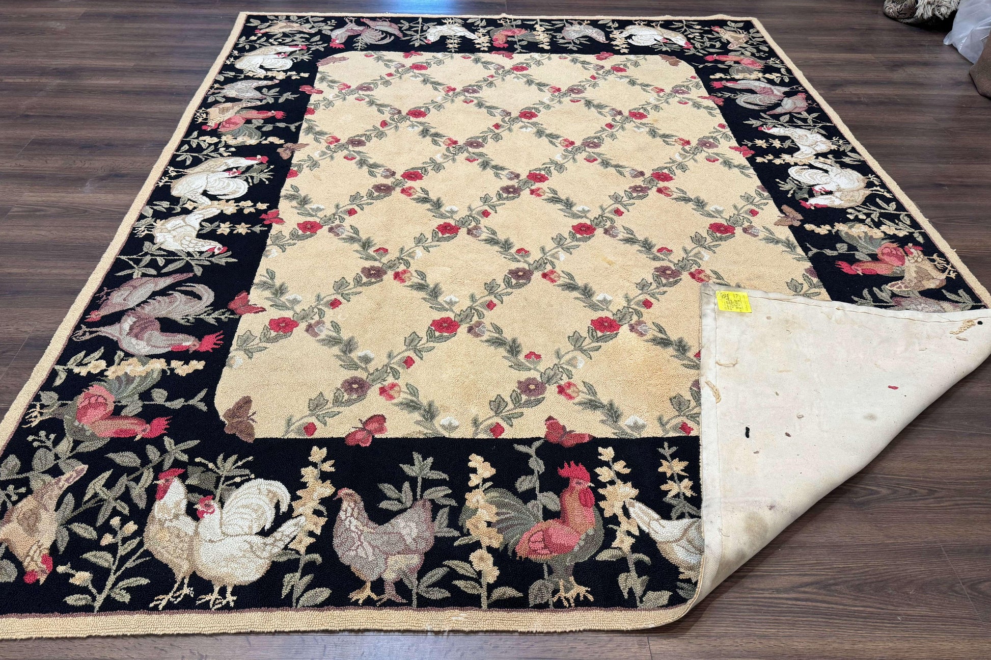 Vintage Hooked Rug 7x9, Rosters in Border, Roses and Butterflies - Nuvé