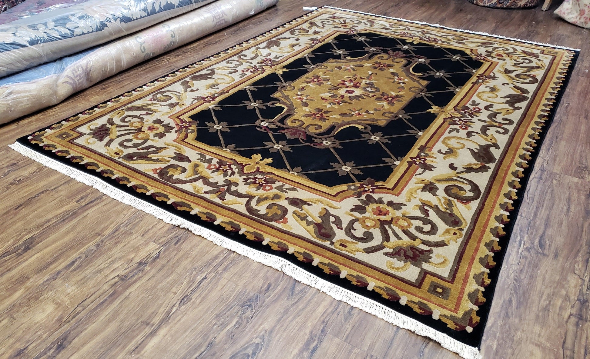 Nepal Rug 6x9, Nepalese Aubusson Area Rug 6 x 9, Hand-Knotted Wool Soft Pile Black & Beige Tibetan Aubusson New Carpet European Savonnerie - Nuvé