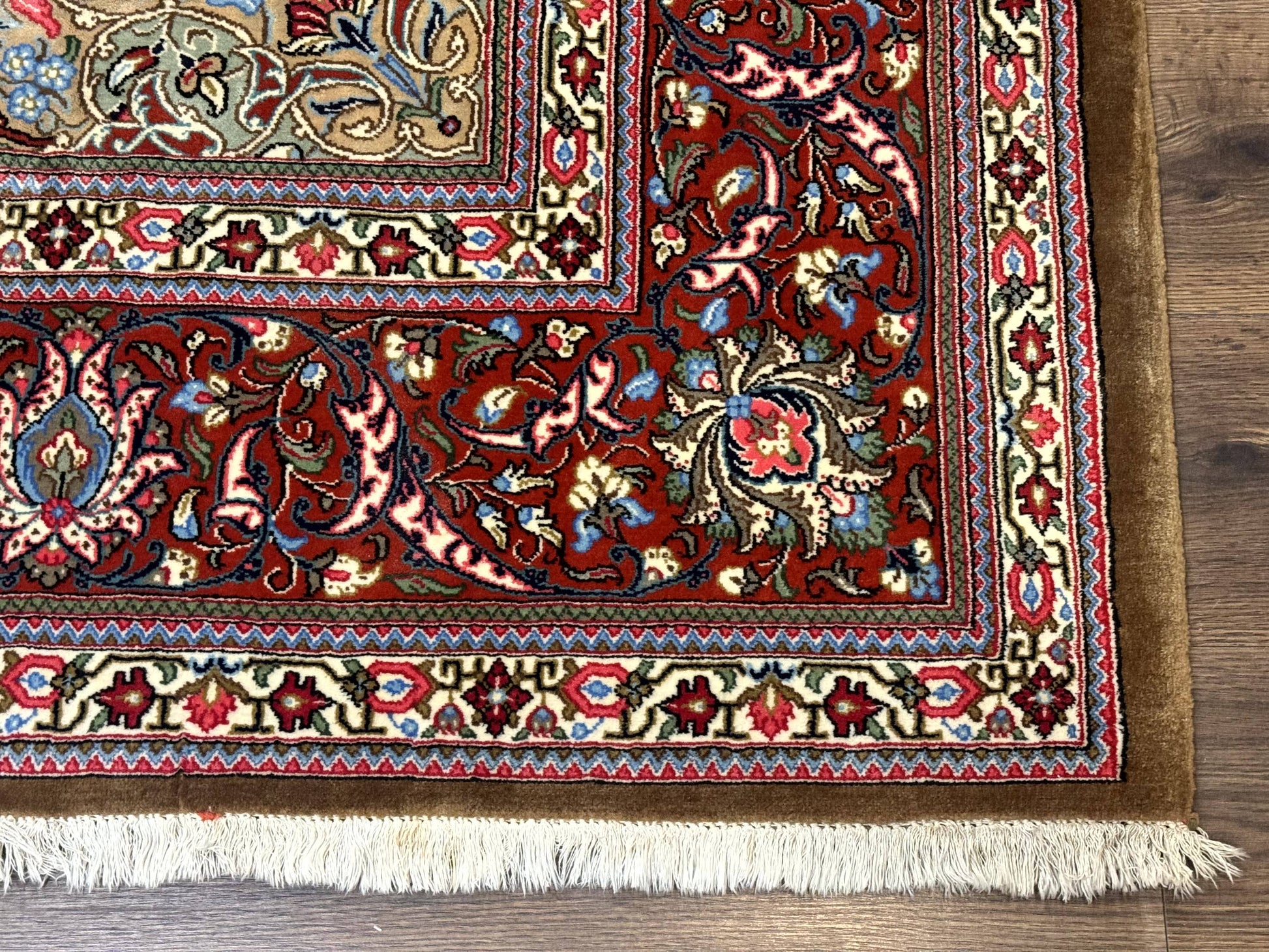 Persian Qum Rug 7x11, Beige and Red, Highly Detailed Floral Pattern, Fine 260 KPSI - Nuvé