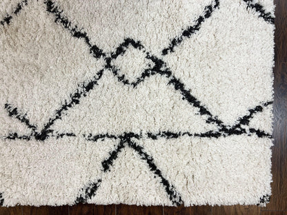 Modern Shag Rug 5x7, Ivory and Black Area Rug 5 x 7 ft - Nuvé