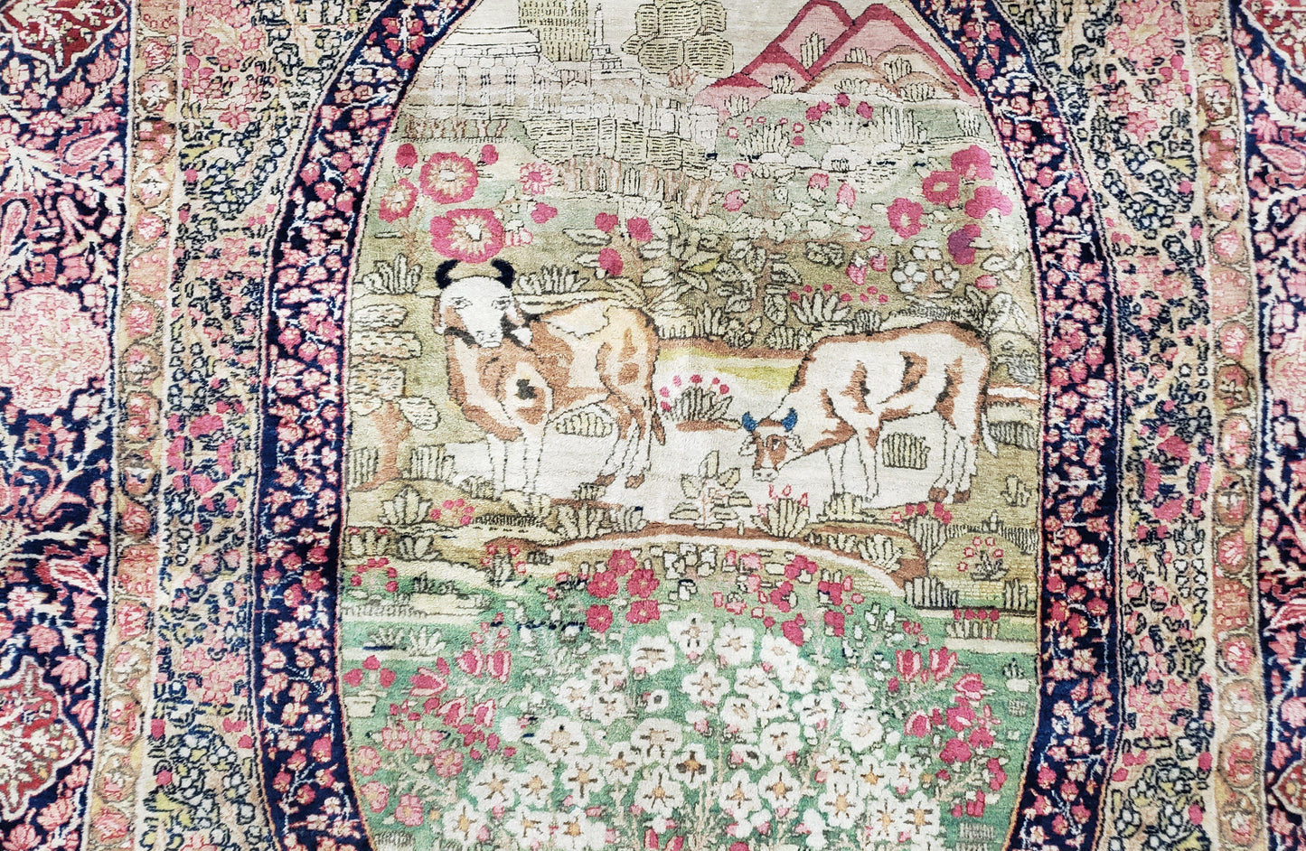 Antique Persian Kirman Rug 4.4 x 7.5, Highly Collectible, Late 19th Early 20th Century Rug, Millefleurs, Cows, Wool Hand Knotted, Pictorial - Nuvé