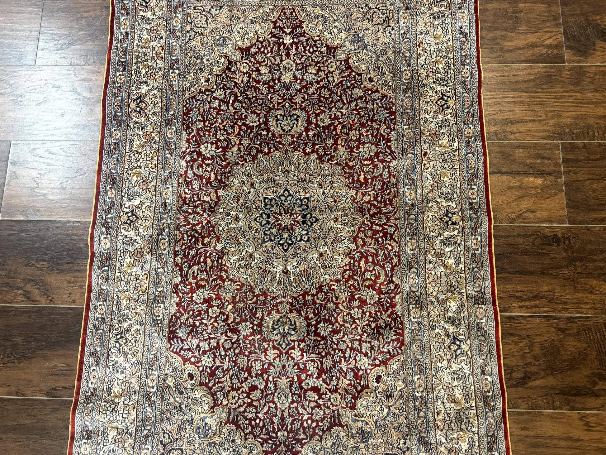 Sino Persian Silk Rug 3x5, Super Fine 440 KPSI, Floral Medallion, Handmade - Nuvé