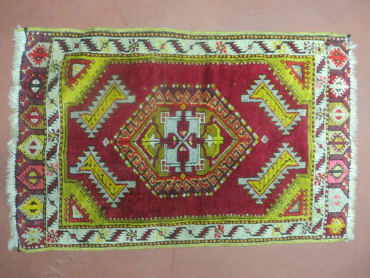 Antique Turkish Yastik Rug 2x3, Handmade Wool Oushak Small Oriental Carpet Red - Nuvé