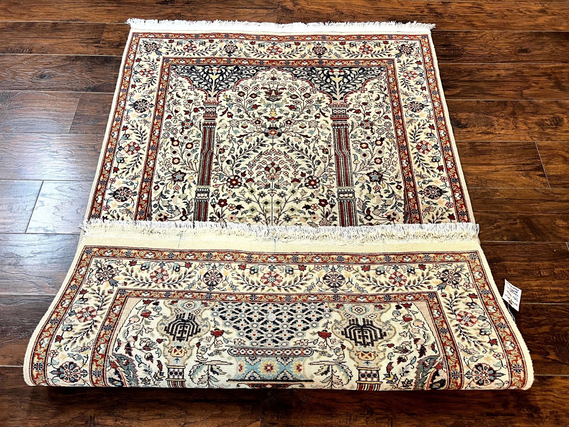 Pak Perisan Prayer Rug 4x6, Tree of LIfe Carpet, Handmade Vintage Wool Rug, Beige, Floral Vases - Nuvé