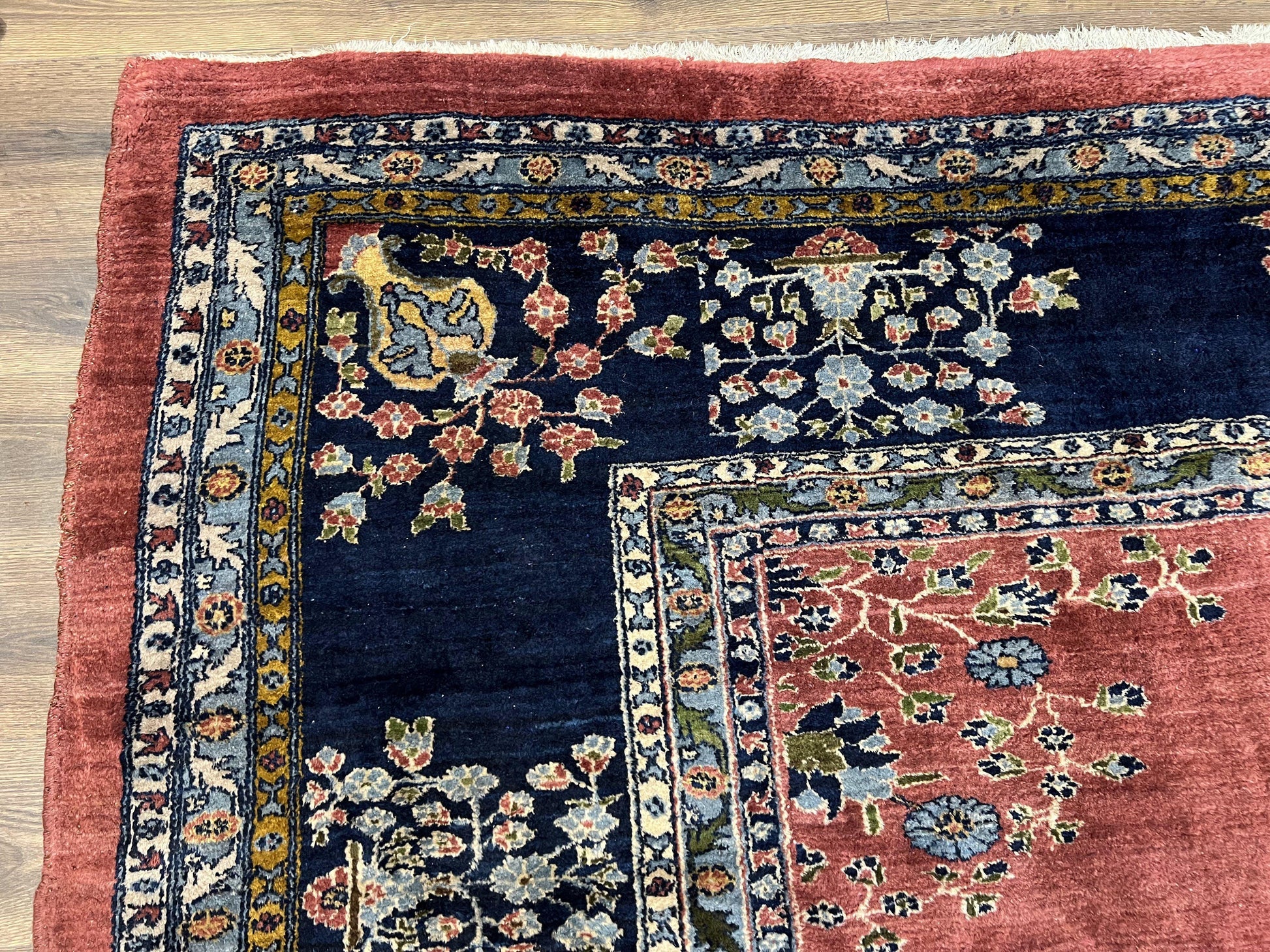 Large Persian Sarouk Rug 10x17, Open Field, Red and Navy Blue, Palace Sized Oversized Hand Knotted Wool Oriental Carpet Flowers Vases Antique 1920s - Nuvé