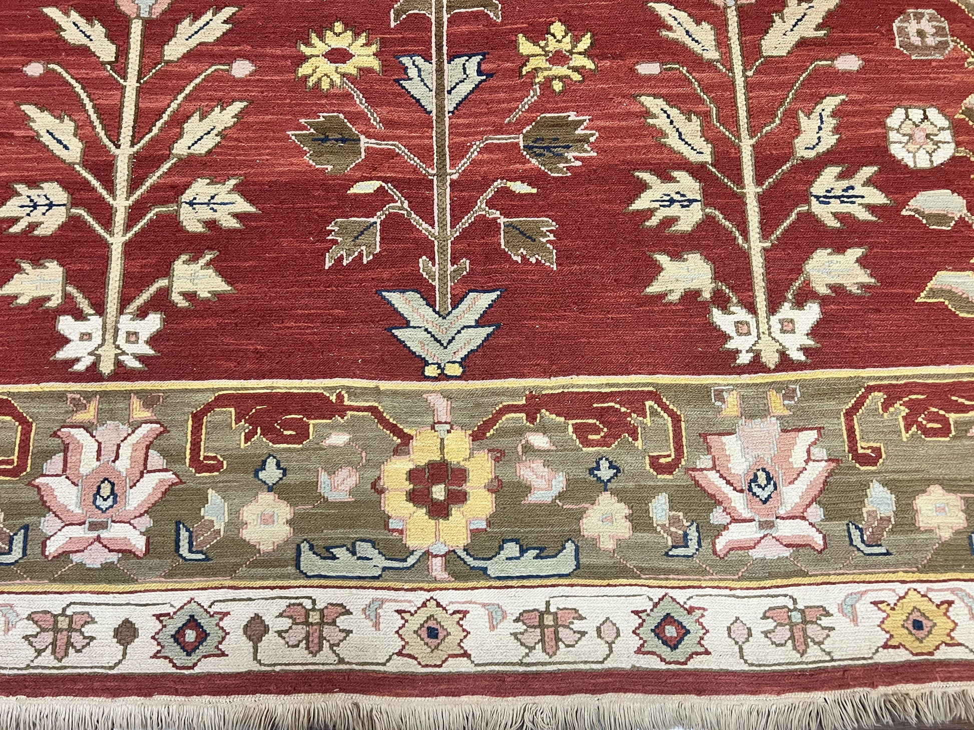 Indian Rug 10x14, Wool Hand Knotted Flatweave Carpet, Tree of Life, Red and Green - Nuvé