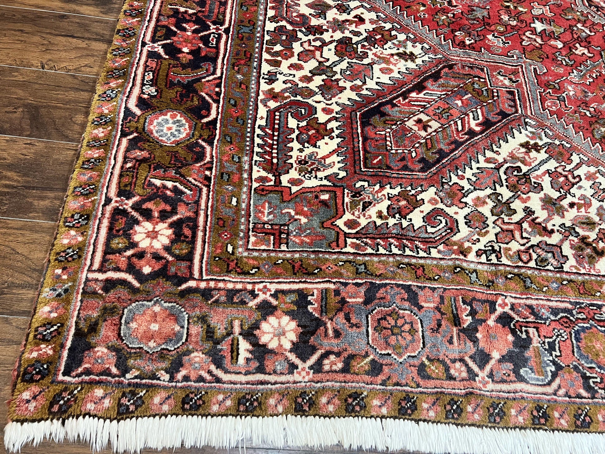 Large Persian Heriz Rug 10x13, Wool Hand Knotted Antique Carpet, Red and Ivory, Geometric Tribal Room Sized Rug, Decorative Oriental Rug - Nuvé