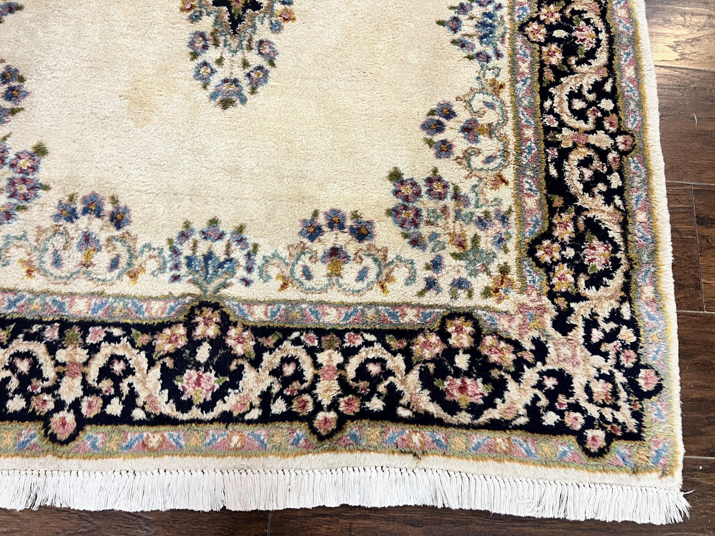 Persian Kirman Rug 4x7, Wool Hand Knotted Antique Carpet, Beige, Semi Open Field Medallion Rug, Traditional Handmade Oriental Rug - Nuvé