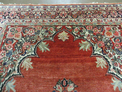 Antique Persian Sarouk Rug 5x8, Red, Semi Open Field, Hand Knotted, Wool - Nuvé