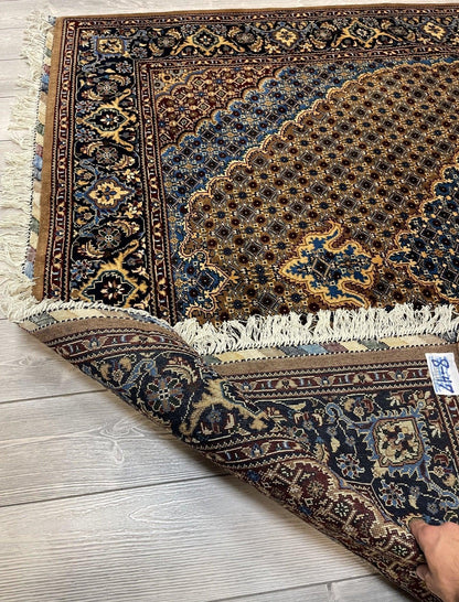 Afghan Rug I Riz Mahi 7x10 Area Rug - Nuvé