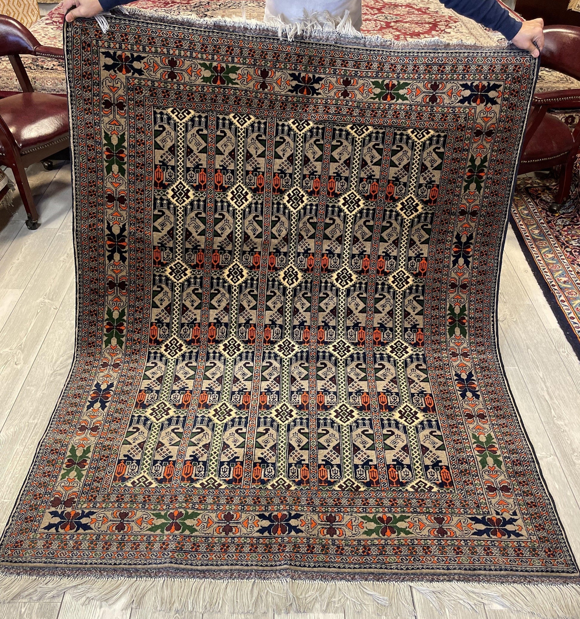 Afghani Area Rug I Ala Bakhmal 5x7 Ft - Nuvé
