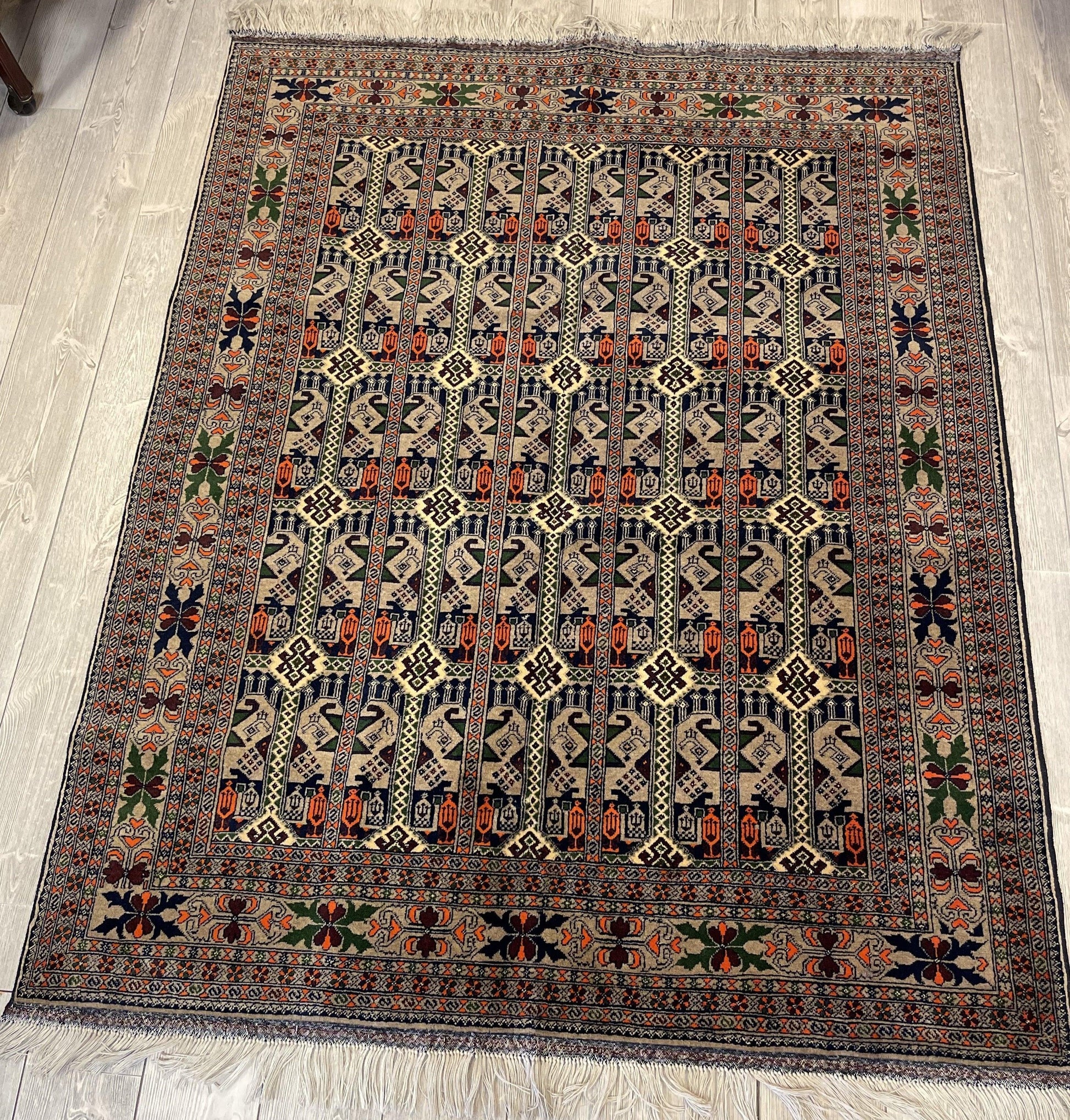 Afghani Area Rug I Ala Bakhmal 5x7 Ft - Nuvé