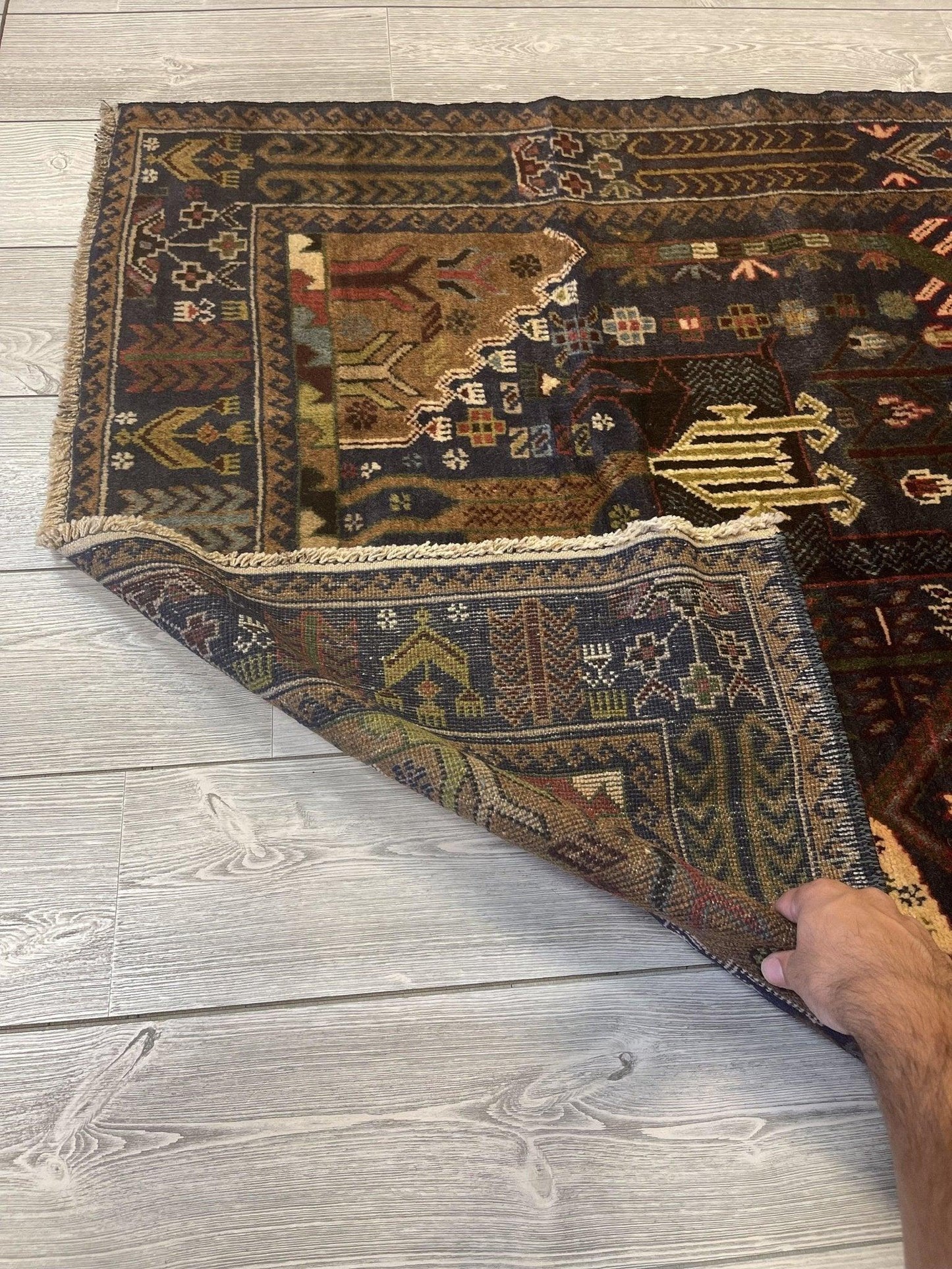 Afghani Vintage Pictorial Rug I Tribal Baluchi 3'6''X5'5'' - Nuvé