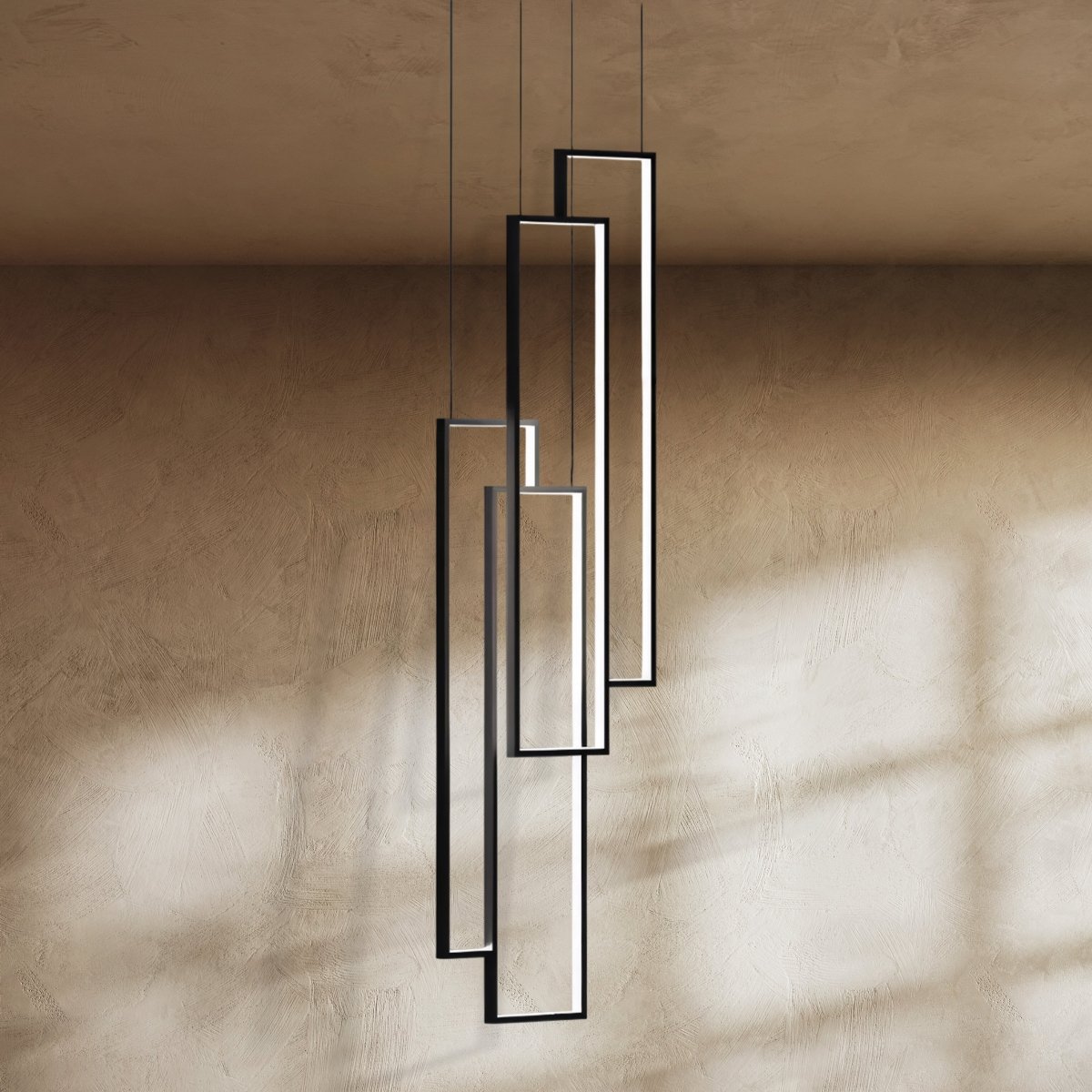 Aldarj Staircase Chandelier - Nuvé