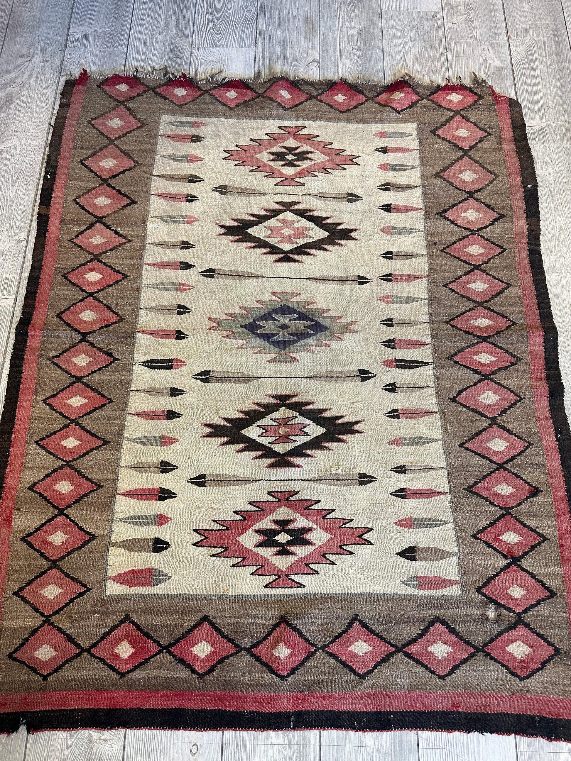 Antique 1880’s Navajo Rug 4’ x 5’ - Nuvé