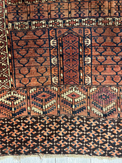 Antique 1880s Turkoman Tekke Ensi Tent Door Covering Rug 4’ x4’8” - Nuvé