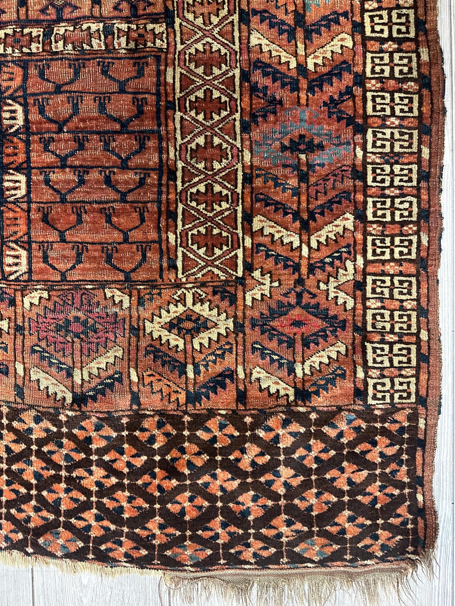 Antique 1880s Turkoman Tekke Ensi Tent Door Covering Rug 4’ x4’8” - Nuvé