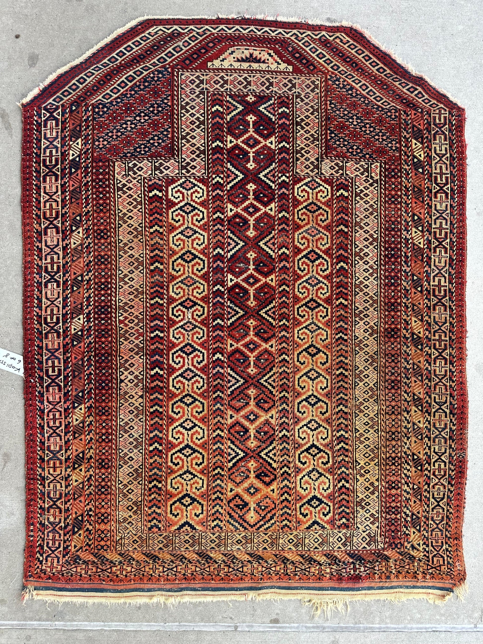 Antique 1890’s Turkoman Prayer Rug or Namazlyk 4’ x 5’2” - Nuvé